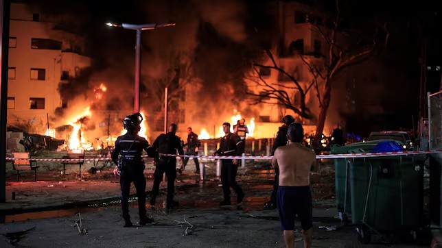 Irán promete atacar a Israel «hasta su completa destrucción»