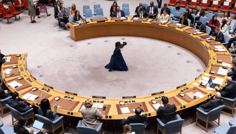 Pakistán, Rusia y China buscan alto el fuego inmediato en Irán