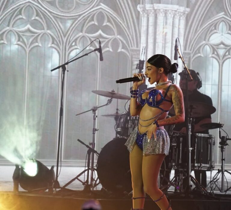 Yailin La Más Viral conquista los Premios Tu Música Urbano con dos premios y una ovacionada actuación