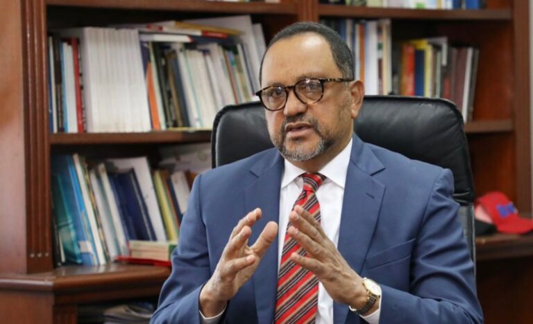 Abinader evalúa posibilidad de convocar al CNM en próximos días para renovar TSE y evaluar a 5 jueces SCJ