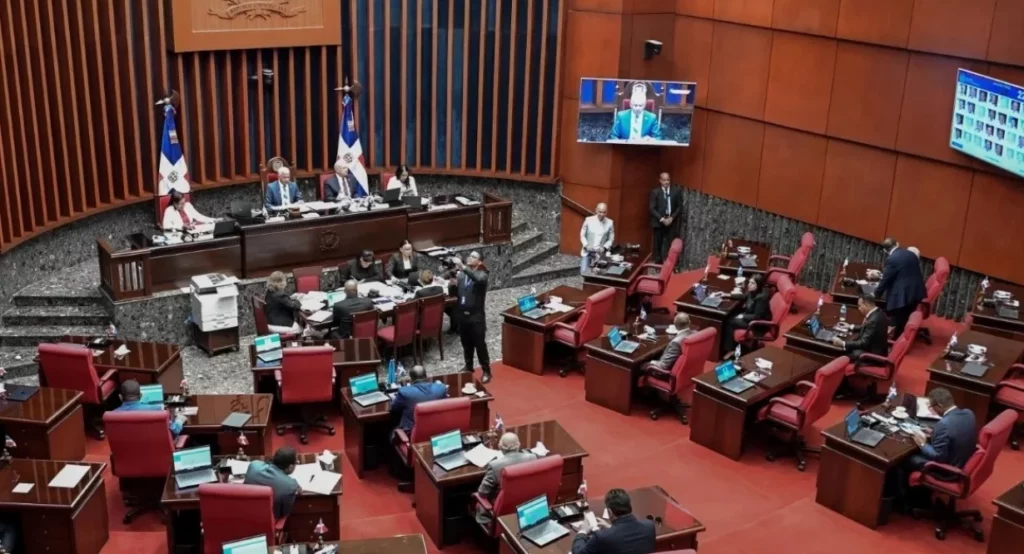 En las próximas horas, país tendría por fin Código Penal