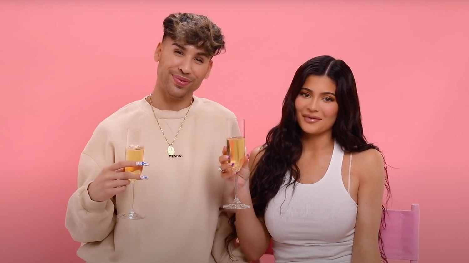 Viral: Ariel Tejada, el maquillista dominicano que le enseñó español a Kylie Jenner