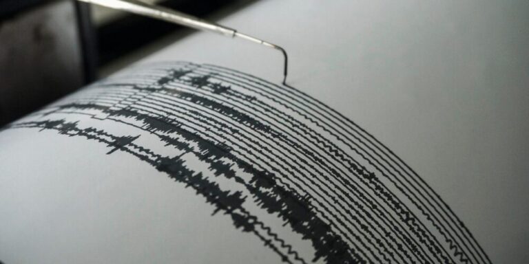 Un terremoto de magnitud 6,3 sacude la región oriental indonesia de Papúa