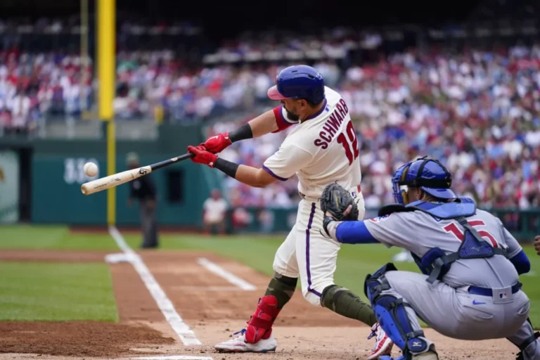 Filis aseguran pase directo a la SDLN tras imponer récord de HR en un solo juego
