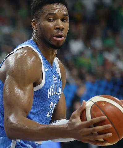 Tuquía y Grecia van a semi de Eurocopa
