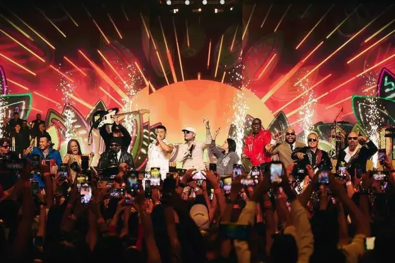 Premios Juventud: Bad Bunny y Morat arrasan; Karol G, Artista del Año