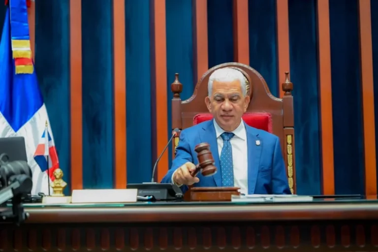 Senado aprueba ley que regula el embargo