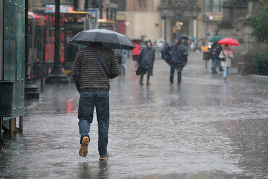 Indomet alerta sobre aguaceros y altas temperaturas en varias provincias
