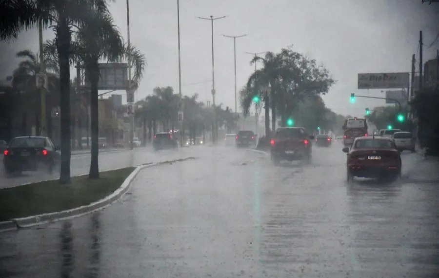 Vaguada generará aguaceros, tronadas y ráfagas de viento