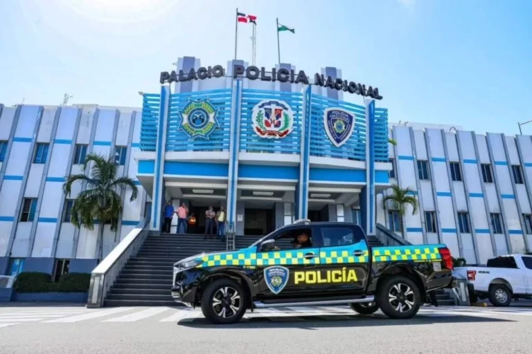 Activan búsqueda de hombre acusado de ultimar a su pareja en SDE