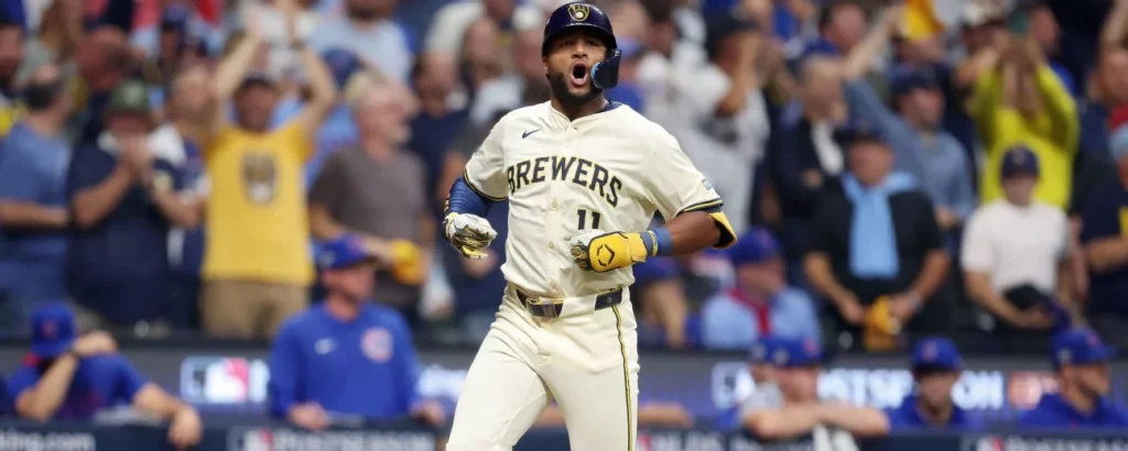Con jonrones de Andrew Vaughn, William Contreras y Jackson Chourio, Milwaukee coloca a los Cachorros al borde de la descalificación