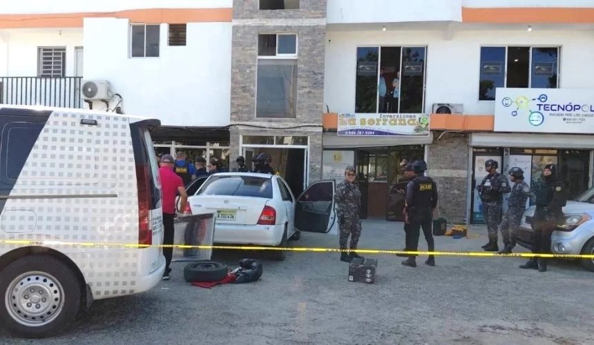 Ministerio Público pide 18 meses de prisión preventiva a policías por muerte de cinco hombres en Santiago