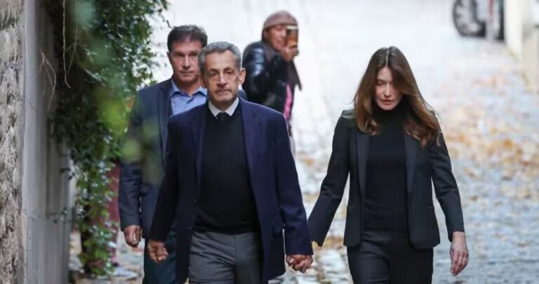 Nicolas Sarcozy entra en prisión: Un día histórico para Francia