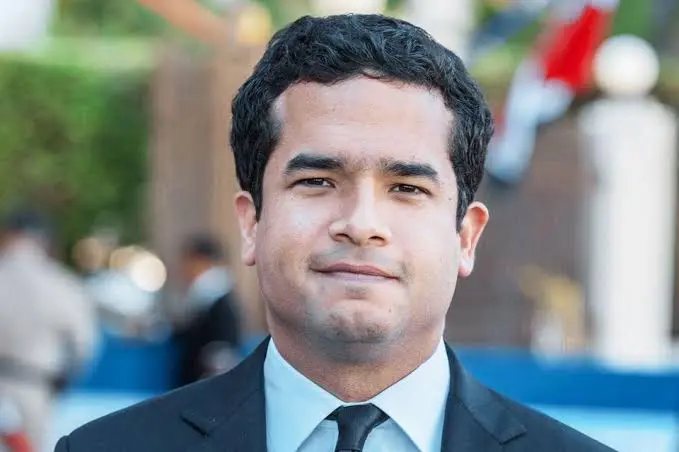 Senadores respaldan propuesta de Omar Fernández busca eliminar impuestos a salarios menores RD$52,000