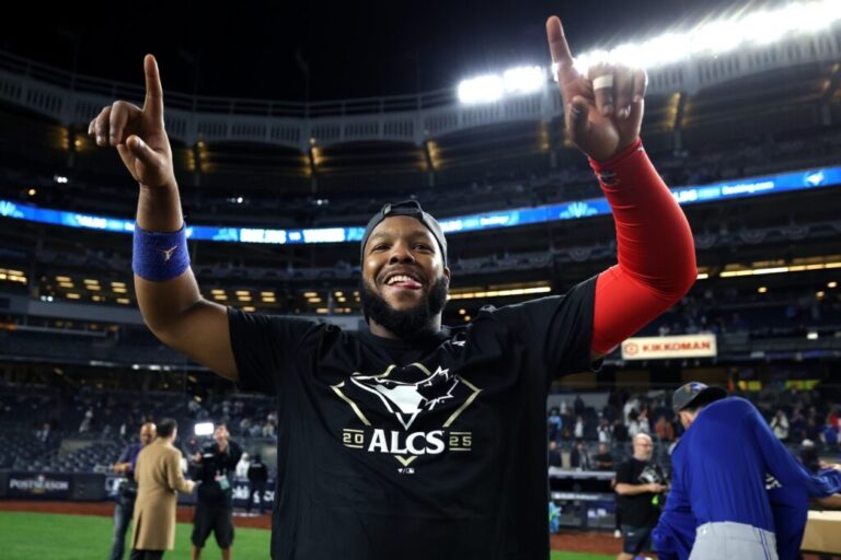 Con el bate encendido, Vladimir Guerrero Jr. cambia la historia de los Azulejos