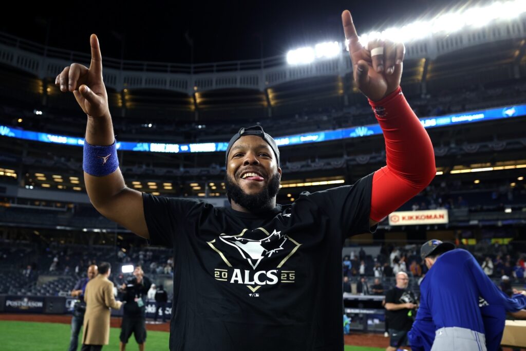 Con el bate encendido, Vladimir Guerrero Jr. cambia la historia de los Azulejos