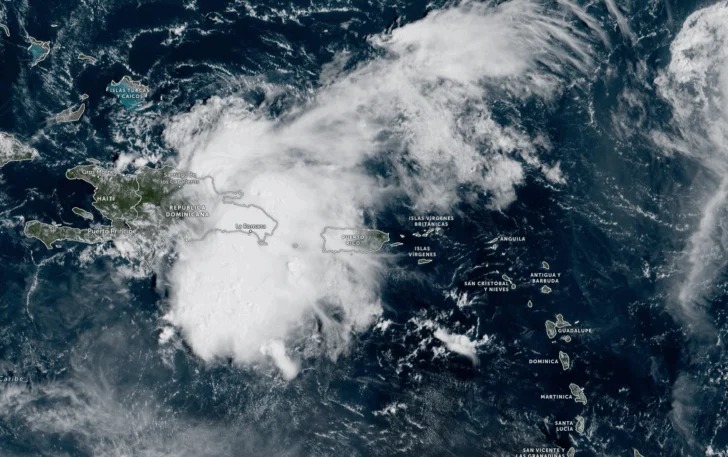 Vaguada y acercamiento de onda tropical producirán lluvias hoy y mañana