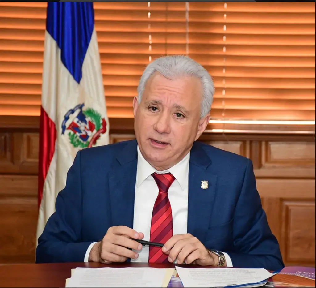 Senador Antonio Tavéras valora decisión del Ministerio Público de aplicar Ley de Extinción de Dominio
