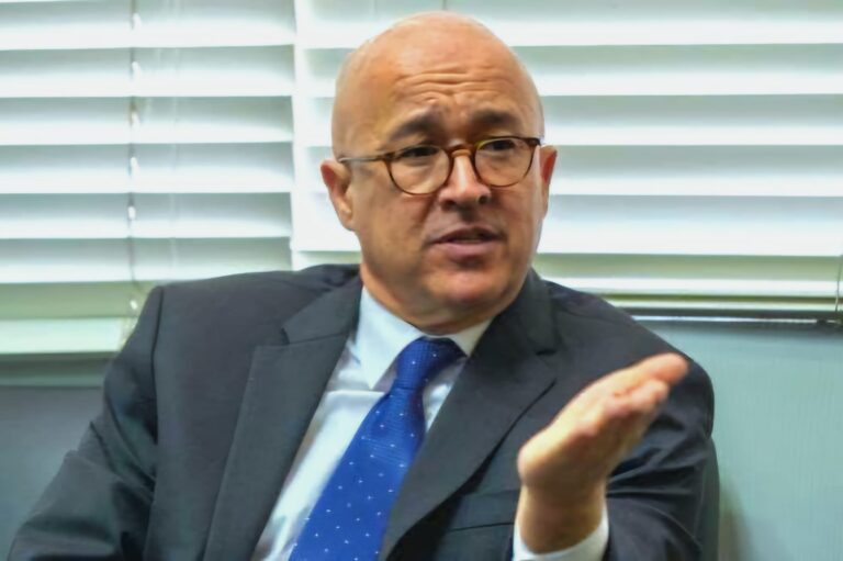 Brito advierte al PRM podría convertirse en “narco partido”