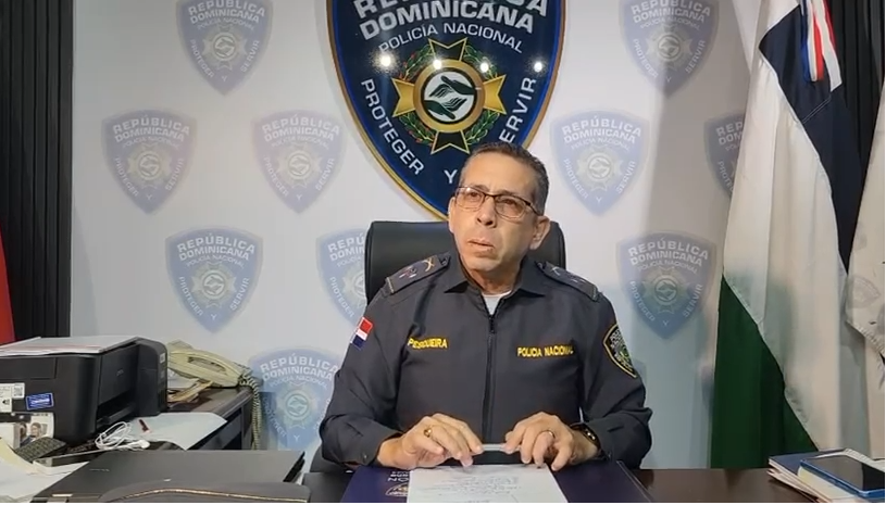 Dintel realiza allanamientos en Santiago; arresta 10 personas y ocupa pistola, chalecos antibalas y otros elementos