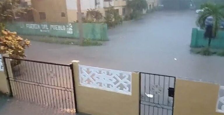 “SDE: el agua entra hasta las camas y las autoridades ni se mojan”