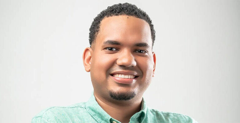 Dío Astacio lanza a todo su personal a las calles a registrar negocios por colapso financiero