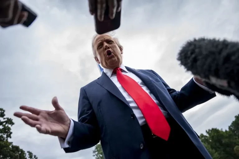 EE.UU. atacó con drones de la CIA un puerto en Venezuela