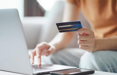 Morosidad en el sistema financiero sigue subiendo; economista lo atribuye al deterioro de los ingresos