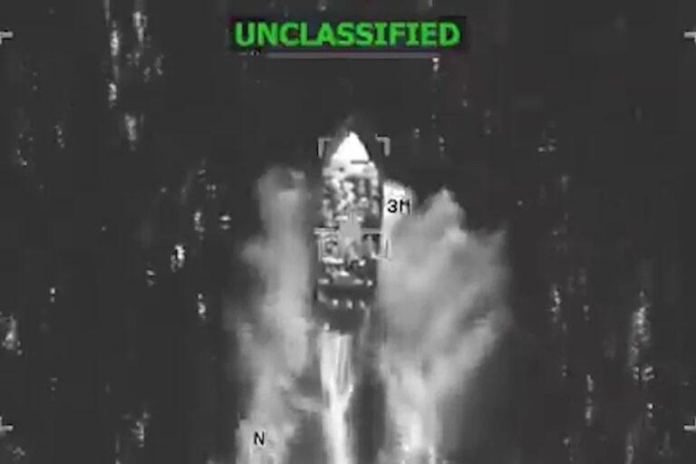 EE.UU. ataca nueva lancha en el Pacífico en medio del debate