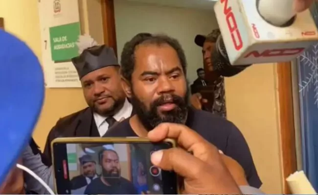 Dejan en libertad condicional hombre que amenazó al presidente Abinader