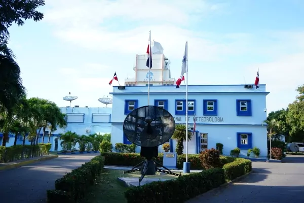 Débil sistema frontal provocará lluvias aisladas en varias provincias, mayoría del país estará despejado