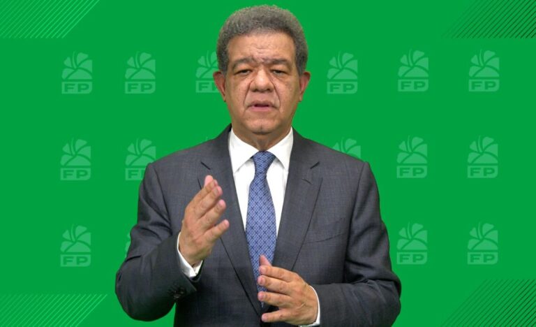 Leonel Fernández llama al diálogo y pide evitar el derramamiento de sangre en crisis entre EE.UU. y Venezuela