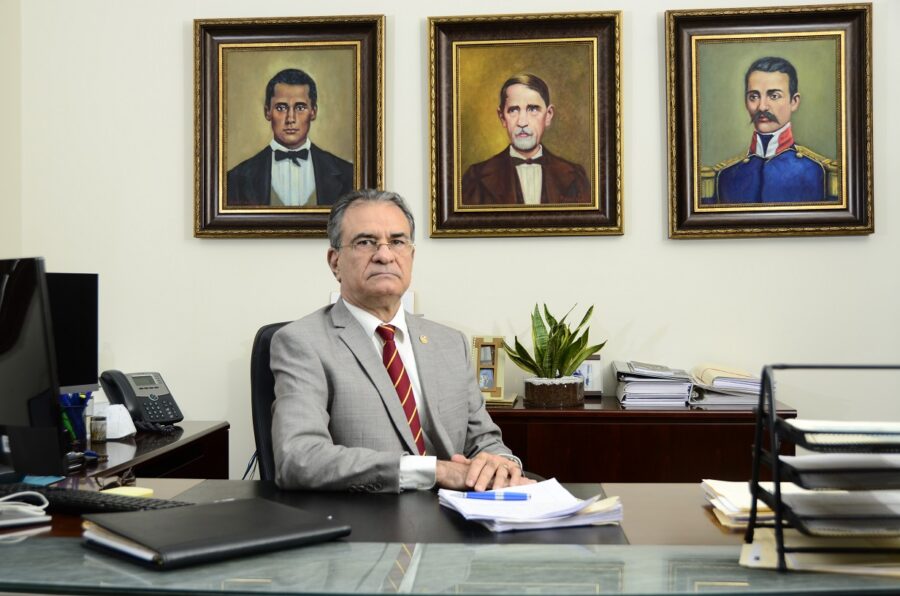 TSE se reserva fallo sobre secretaría PLD