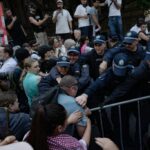 La Policía detiene a 27 personas tras tensión en protesta por visita de Herzog a Australia