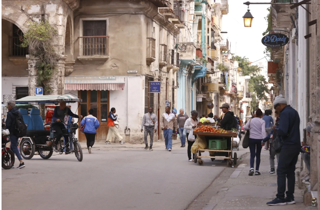 China ratifica su respaldo a Cuba sin precisar el alcance de la asistencia a la isla