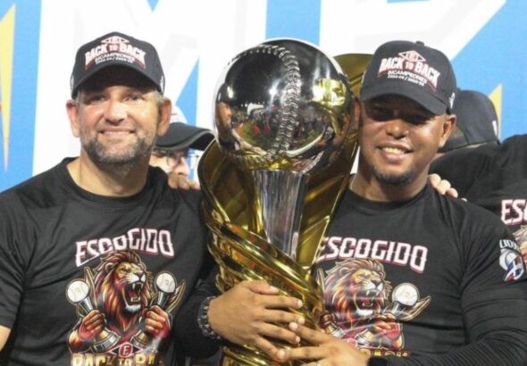 Leones del Escogido festejan 105 años en béisbol invernal