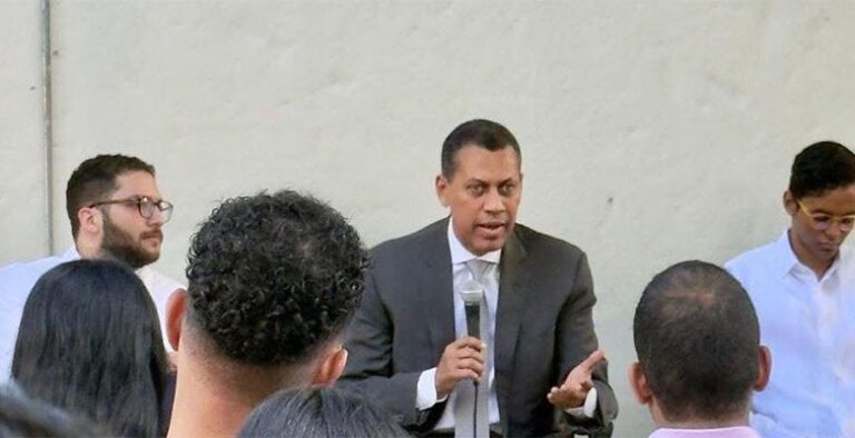 Guido Gómez Mazara alerta sobre crisis de ideas en la política dominicana