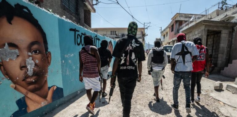 Policía Haití lanza operación bandas