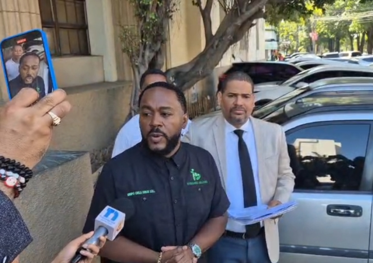 Hombre denuncia asedio y acoso de exempleada con la que tuvo relación extramarital