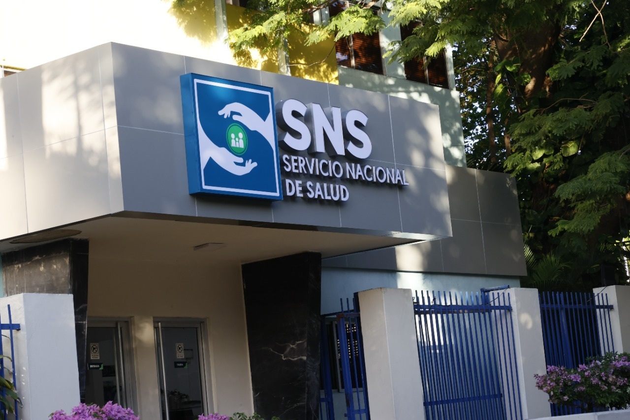 Ante denuncias ilegalidad, SNS detiene proceso contratación