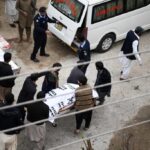 Al menos 31 muertos y 169 heridos en un atentado suicida en una mezquita de Islamabad