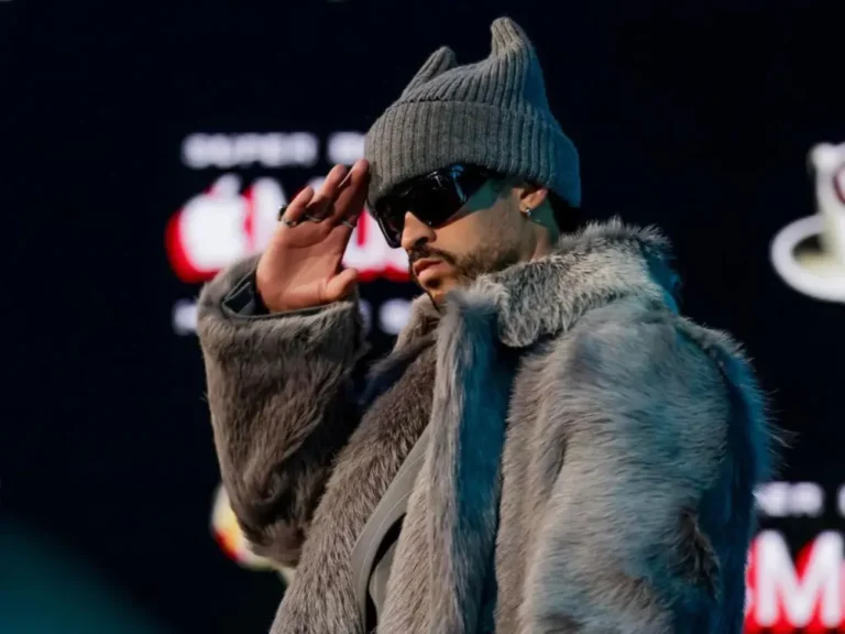 Bad Bunny hizo cantar en español a japoneses durante su concierto exclusivo en Tokio