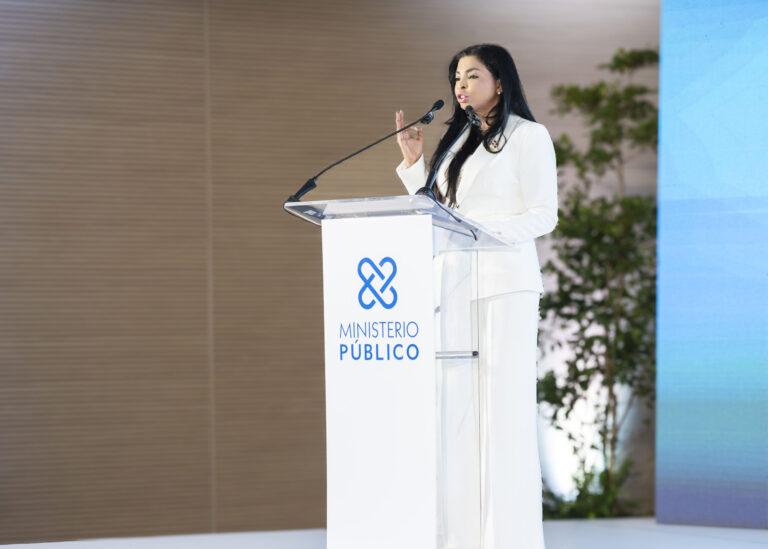 Yeni Berenice Reynoso anuncia transformación "irreversible" del Ministerio Público