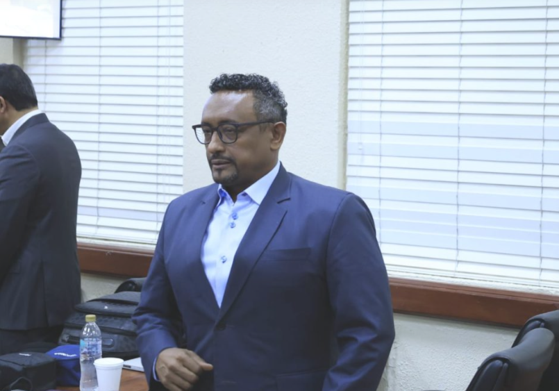 Caso Coral y Coral 5G continúa hoy, donde defensa de Núñez de Aza finaliza con sus argumentos