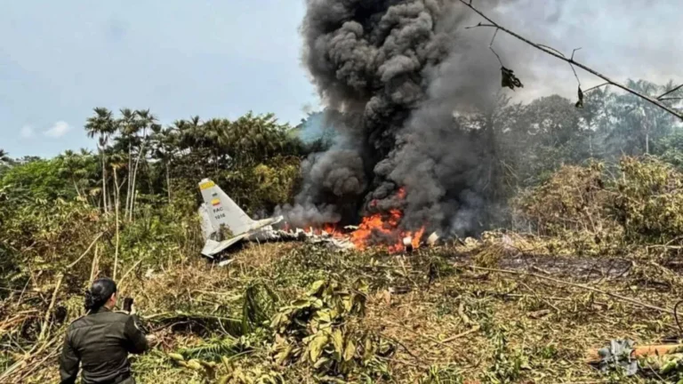 Tragedia en Colombia: accidente de avión militar deja más de 66 muertos