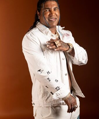 Conflicto entre Omega y disquera Allegro: Empresario afirma contrato sigue vigente por sentencia judicial