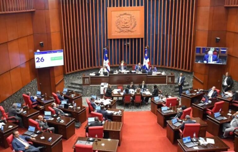 Proyecto que elimina candidaturas independientes es ley