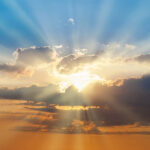 Mayormente soleado en la mañana y lluvias dispersas en la tarde; Indomet emite recomendaciones marítimas