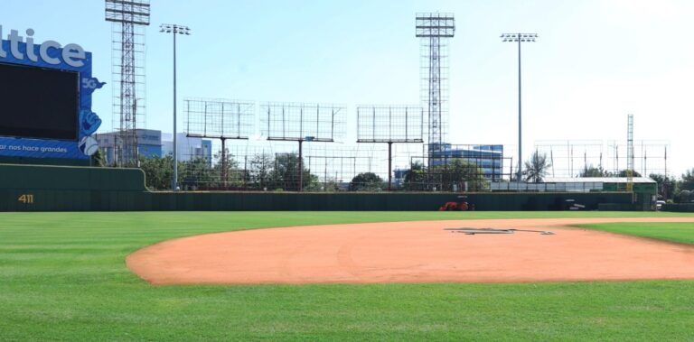 ¡Un play de lujo! Listo para serie que inicia mañana entre RD-Detroit