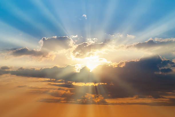 Mayormente soleado en la mañana y lluvias dispersas en la tarde; Indomet emite recomendaciones marítimas